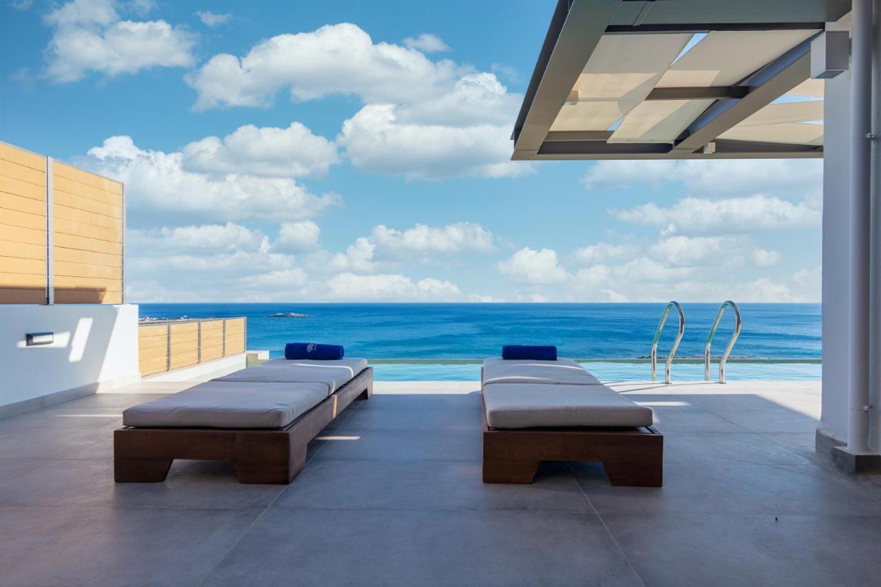 Amphitheatre Suites Palaiochora Exterior foto
